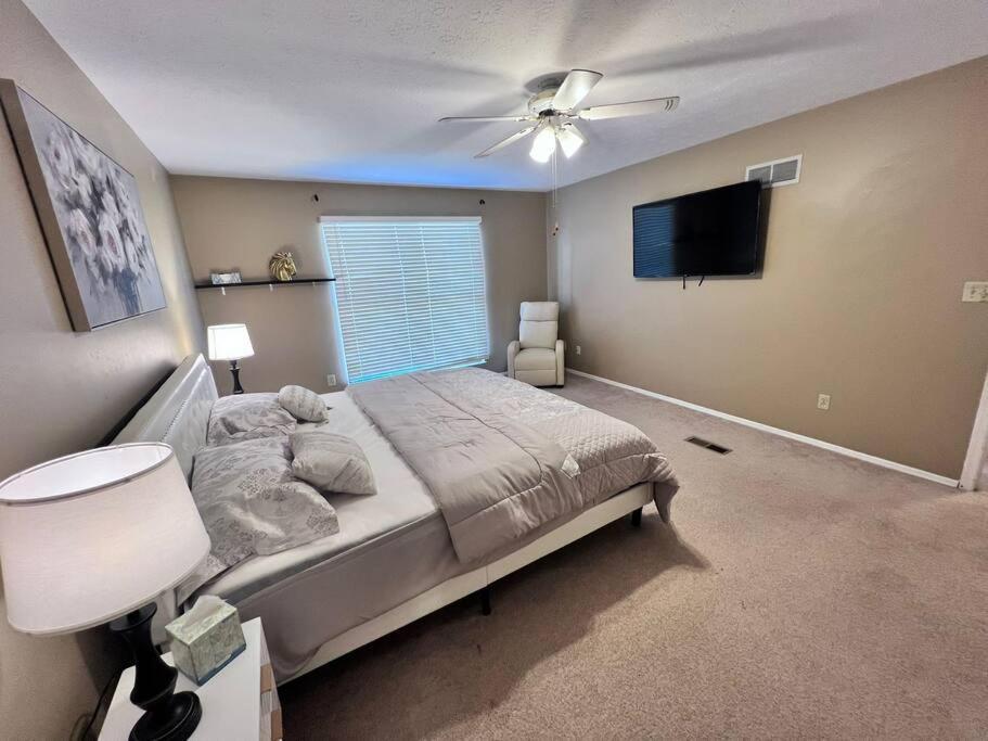 Apartamento The Cozy Townhouse Wpafb & Wsu Fairborn Exterior foto