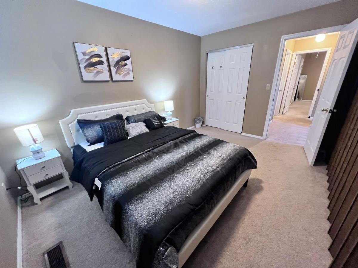 Apartamento The Cozy Townhouse Wpafb & Wsu Fairborn Exterior foto